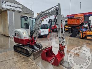 Mini bagri, TAKEUCHI TB240 - POWERTILT - 3X ŽLICA - 2015 LETNIK