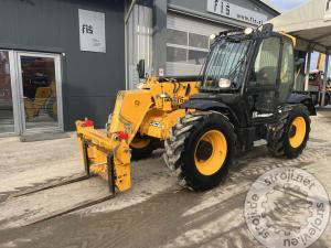 viliarji jcb 535 95 loadall 2021 letnik 95m 35t