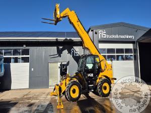 Viličarji regalni s teleskopom, JCB 540-170 - 1265 UR - 2021 LETNIK - 17M - 4T