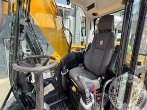 Bagri na kolesih, JCB JC160W - 2017 LETNIK - 5845 UR - 2X ŽLICA