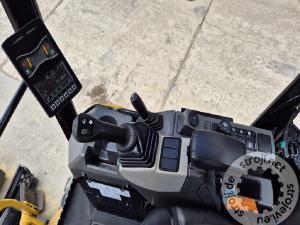 Mini bagri, CAT 301.5 - 2023 LETNIK - 220 DELOVNIH UR - POWERTILT
