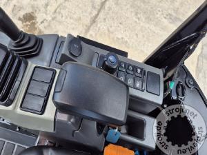 Mini bagri, CAT 301.5 - 2023 LETNIK - 220 DELOVNIH UR - POWERTILT