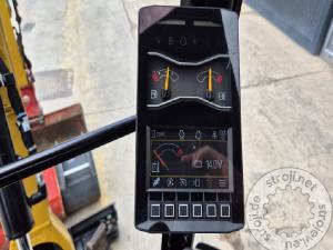 Mini bagri, CAT 301.5 - 2023 LETNIK - 220 DELOVNIH UR - POWERTILT