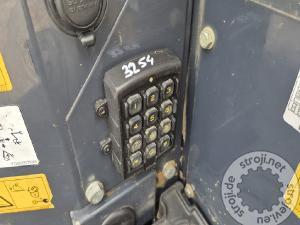 Mini bagri, HITACHI ZX19U-6 - 2019 LETNIK - 2110 UR - 3X ŽLICA