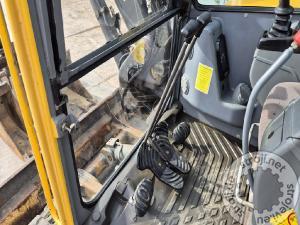 Mini bagri, VOLVO ECR88 PLUS - POWERTILT - 3X ŽLICE