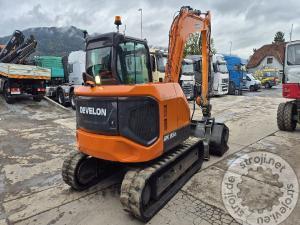 Bagri goseničarji, DOOSAN DEVELON DX85R - LETNIK 2023 - 3X NOVE ŽLICE