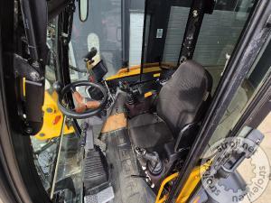 Bagri na kolesih, JCB HYDRADIG 110W - ROTOTILT - LETNIK 2016 - 8120 UR
