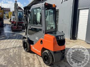 Viličarji čelni, TOYOTA FDF30 - 2015 LETNIK - TRIPLEX - 4075 UR