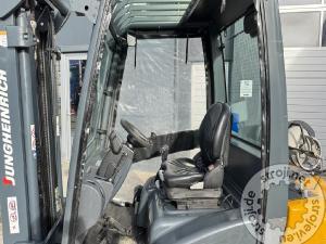 Viličarji čelni, JUNGHEINRICH TFG 430 - 2010 LETNIK - 2100 UR – TRIPLEX