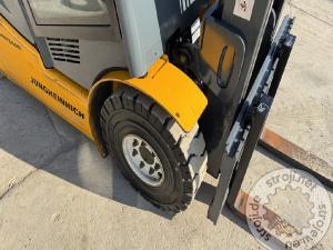 Viličarji čelni, JUNGHEINRICH TFG 320S - 2011 LETNIK - 1725 UR