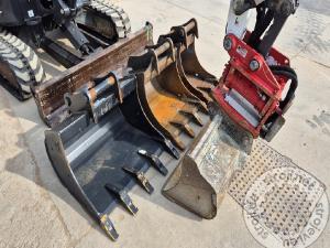 Mini bagri, BOBCAT E35Z - 2021 LETNIK - 1740 UR - POWERTILT -4X ŽLICA