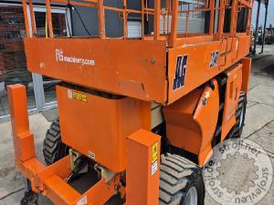 Dvigala, JLG 3394RT – LETNIK 2008 – 3955 DELOVNIH UR – 12 M