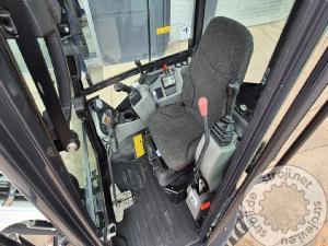 Mini bagri, BOBCAT E26 - POWERTILT - 3X ŽLICE - LETNIK 2019 - 1670 DE
