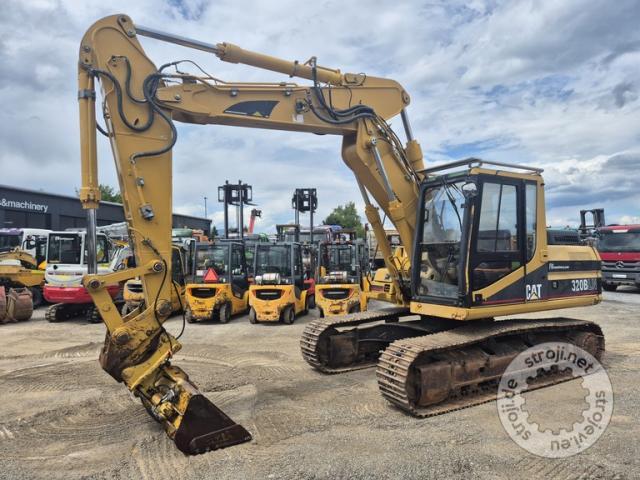 Bagri goseničarji, CATERPILLAR 318 BLN - 2001 LETNIK - 250CM - 3X ŽLICA