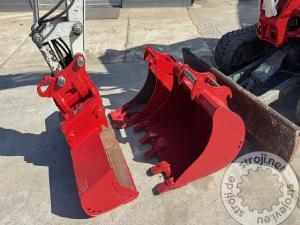 Mini bagri, TAKEUCHI TB240 - POWERTILT - 3X ŽLICE - LETNIK 2017