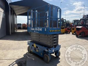 Dvigala, GENIE GS3246 - 2021 LETNIK - 35 DELOVNIH UR