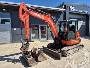 mini bagri kubota kx057 4 letnik 2015 3x lice 5480 ur
