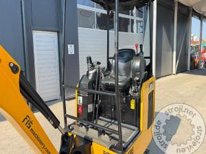 Mini bagri, JCB 16C-1 - LETNIK 2022 - 950 DELOVNIH UR