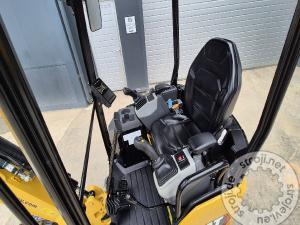 Mini bagri, CATERPILLAR 301.7 CR - 150 UR - 2022 LETNIK - POWERTILT