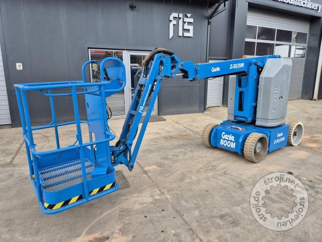 Dvigala, GENIE Z-30/20N RJ - 2015 LETNIK - 535 DELOVNIH UR 