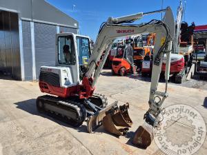 Mini bagri, TAKEUCHI TB250 - 2016 LETNIK - 2535 UR - POWERTILT